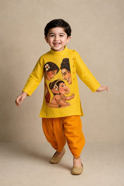 Pre Order: Parivaar Ka Laadla Kurta With Dhoti