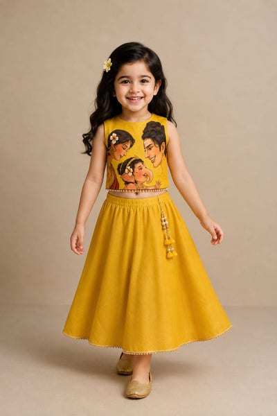 Pre Order : Sunehri Parivaar Lehenga Set