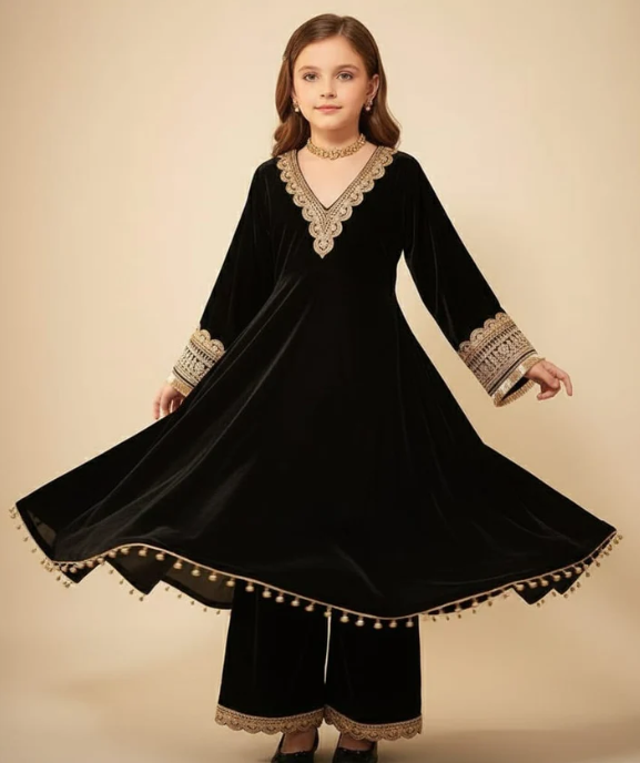 Pre Order: Black Kurti Lace Detailing Suit Set