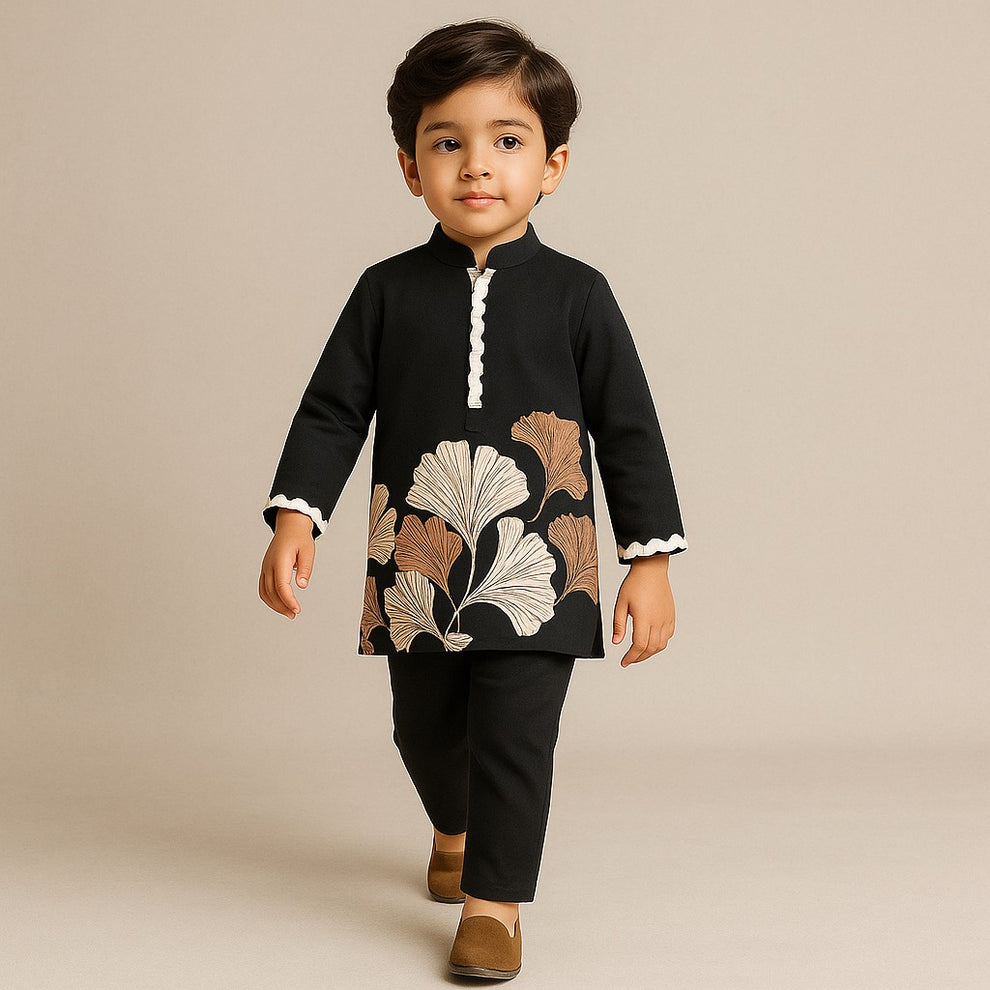 Pre Order: Black Printed Kurta And Pyjama