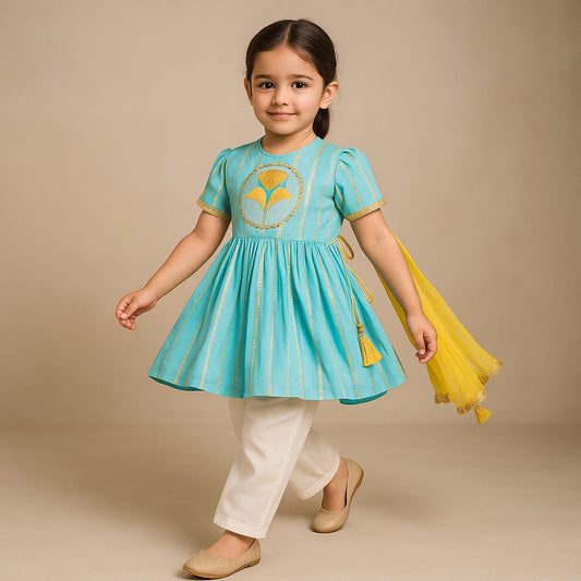 Pre Order: Blue Embellished Kurti And Pant With Dupatta