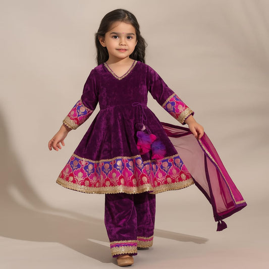 Pre Order: Purple Velvet Lace Detailed Kurti And Pant With Dupatta