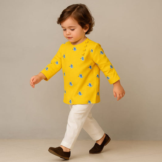 Pre Order: Yellow Colourful Bird Embroidered Chanderi Kurta With Pyjama