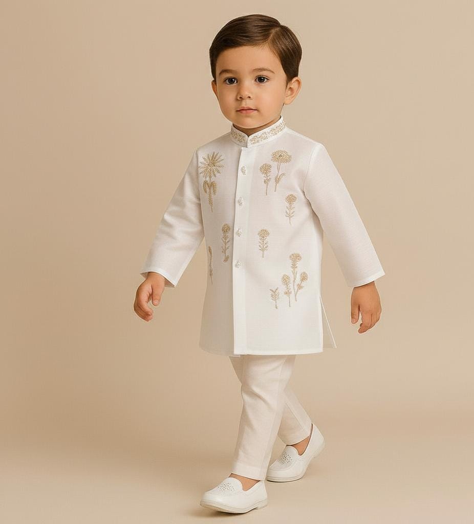 Pre Order: White Embroidered Kurta And Pyjama