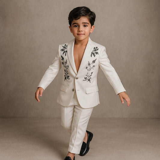 Pre Order: White Embroidered Blazer Set