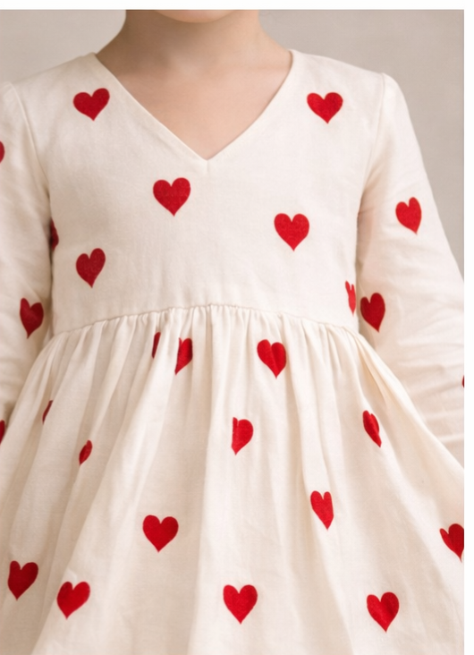 Pre Order: White Hearts Royale Sets