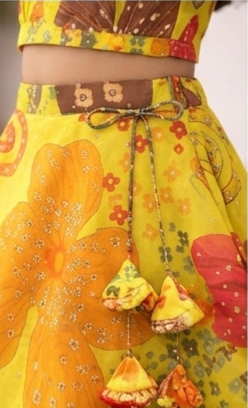 Pre Order: Phoolon Ki Bahar Lehenga Set