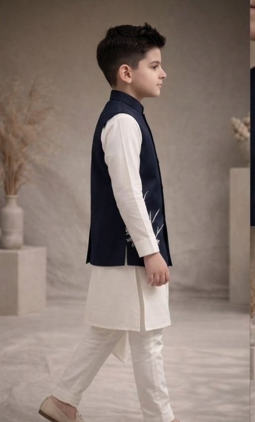 Pre Order: Rivaah Lullaby Kurta Set With Jacket