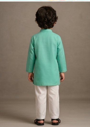 Pre Order: Floral Green Hand Embroidered Kurta With Pyjama
