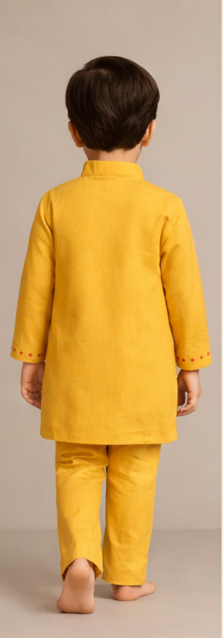 Pre Order: Hand-Embroidered Lotus-Motif Kurta With Pyjama