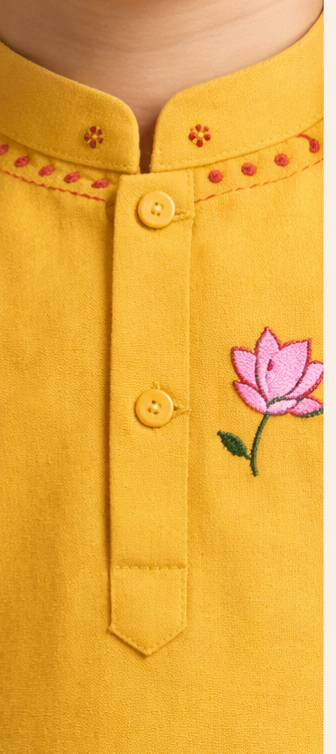 Pre Order: Hand-Embroidered Lotus-Motif Kurta With Pyjama