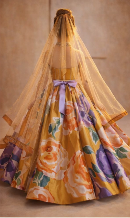 Pre Order: Sunehri Gulbahar Lehenga Set