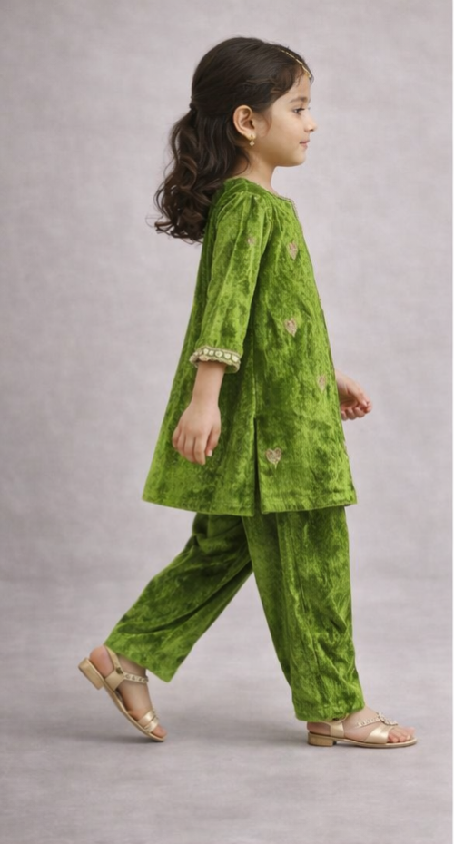 Pre Order: Saanjh Green Kurti Set