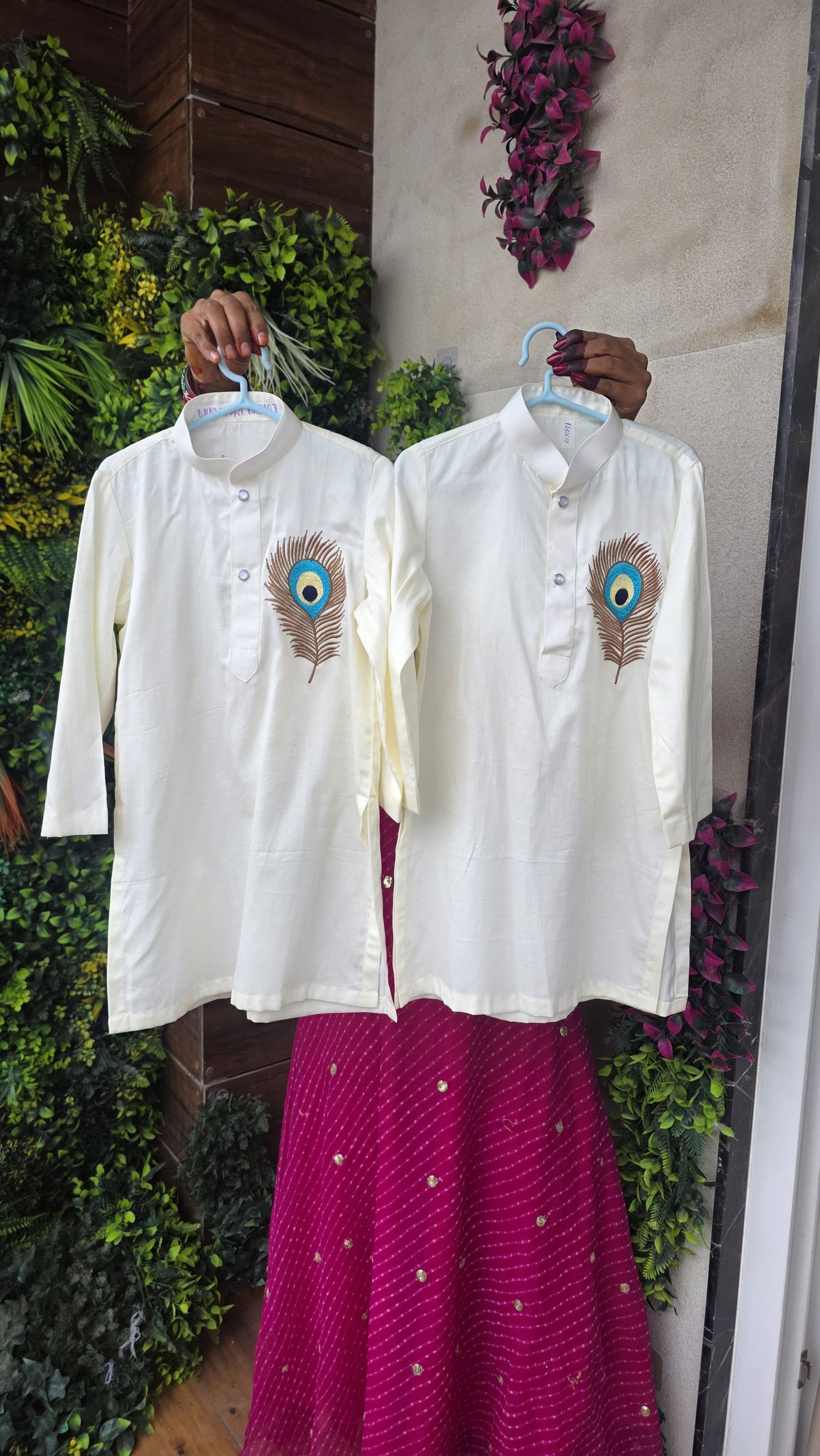 Pre Order: Krishna Mor Pankh Embroidered Kurta And Pyjama