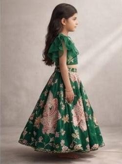 Pre Order: Hariyali Pushp Lehenga Set