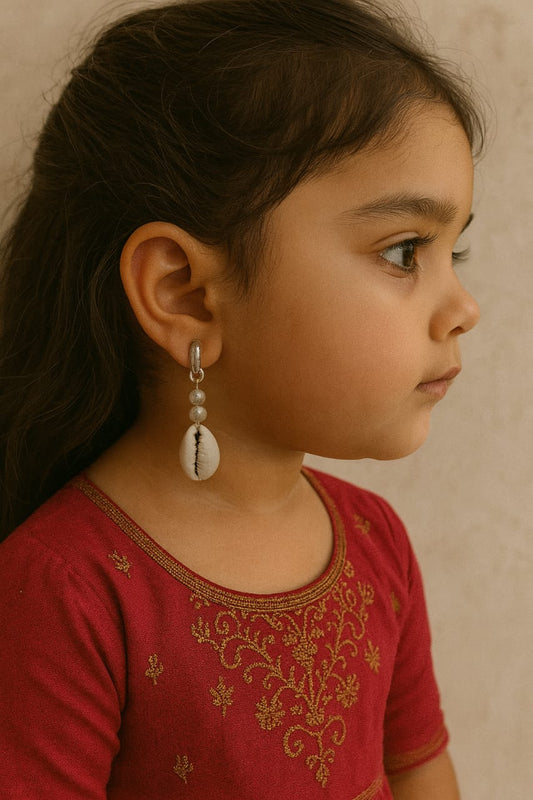 Kaudi And Pearl Clip On Earring